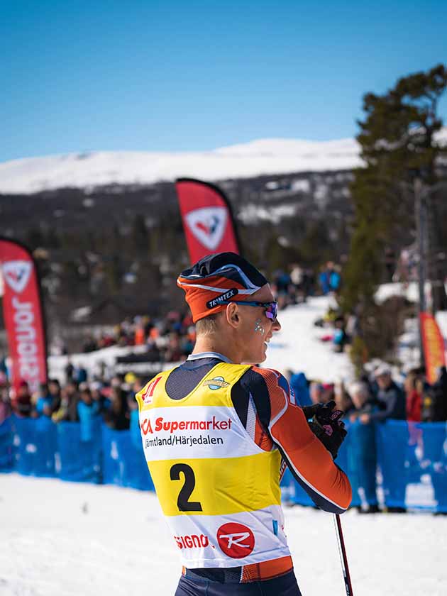 Erik Bergström står vid mållinjen